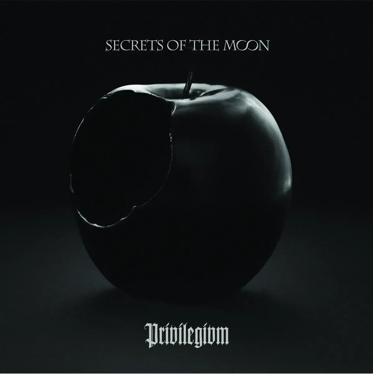 SECRETS OF THE MOON - Privilegivm · DELUXE CD+2X7" BOX SET
