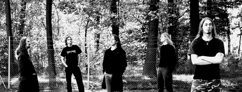 Karkadan - Bandbild